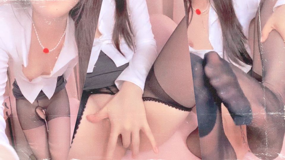 【美伢】让人垂涎的校花女神，蜜桃臀美乳粉逼，道具自慰 (1)